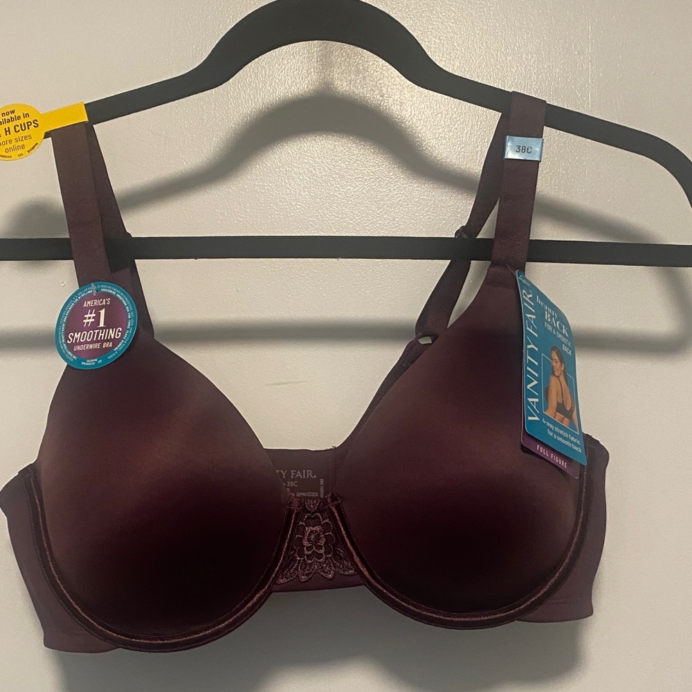 Beautiful Deep Plum Smoothing Underwire Bra NWT